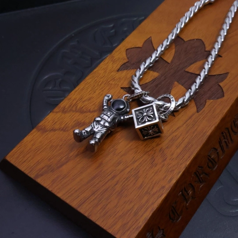 Chrxmx Hxxrts Necklaces Practical 295822