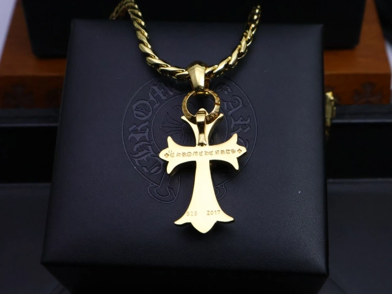 UrbanStyle Chrxmx Hxxrts Necklaces 295833