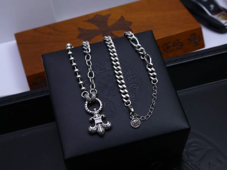 Cozy Chrxmx Hxxrts Necklaces 295800