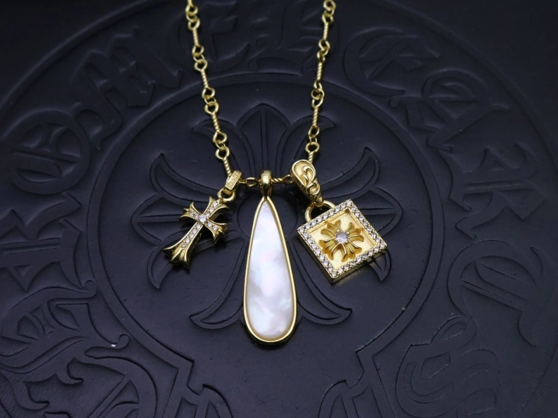 Chrxmx Hxxrts Necklaces Sophisticated 295798