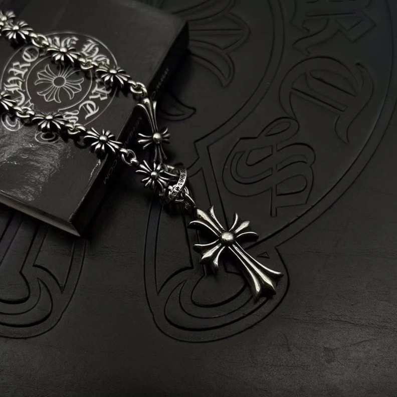 Chrxmx Hxxrts Necklaces ModernLook 295797