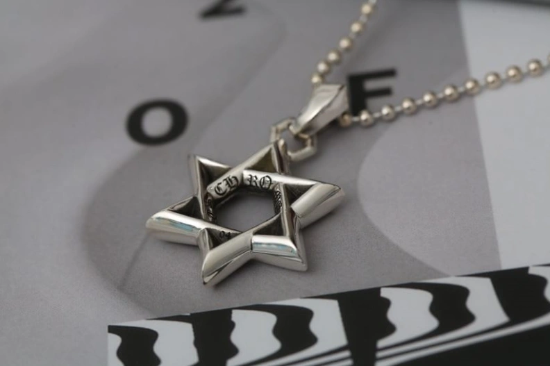 Chrxmx Hxxrts Necklaces SportInspired 295795