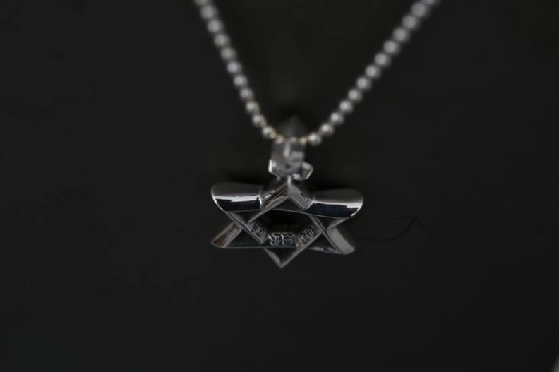 Chrxmx Hxxrts Necklaces SportInspired 295795
