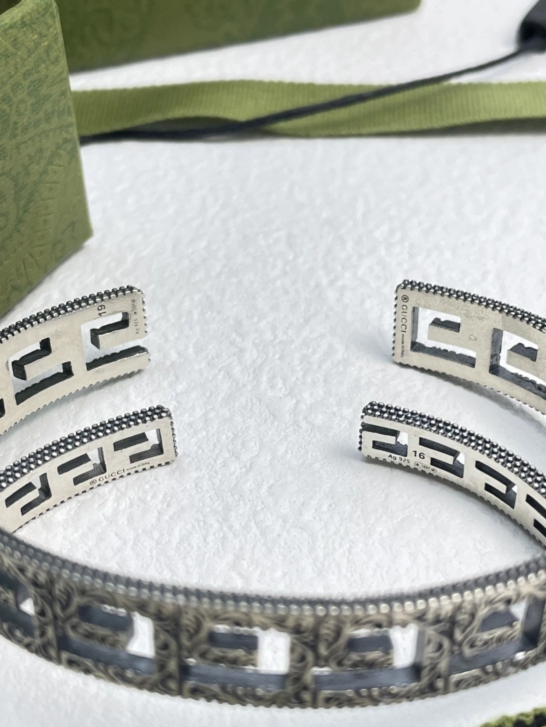 Bright Gxccx Bracelets 302266