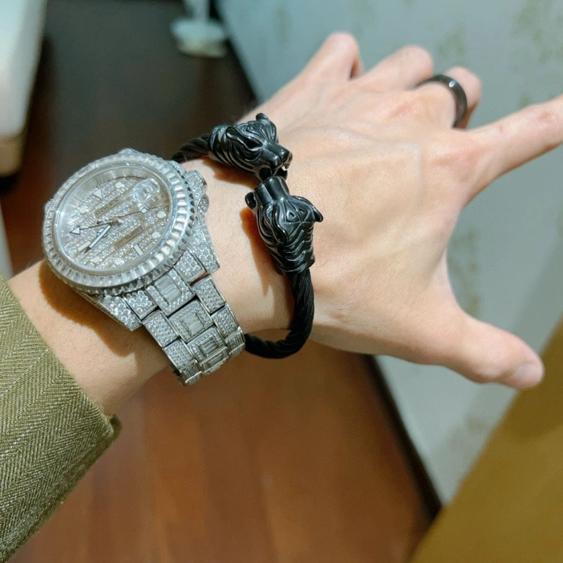 Refined Gxccx Bracelets 302272