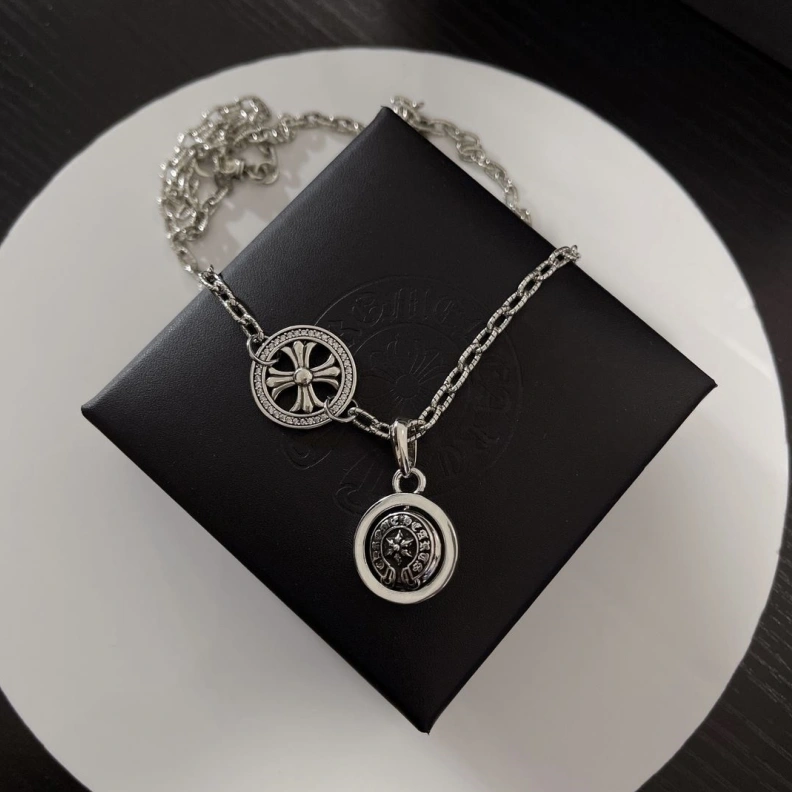 Cozy Chrxmx Hxxrts Necklaces 297876