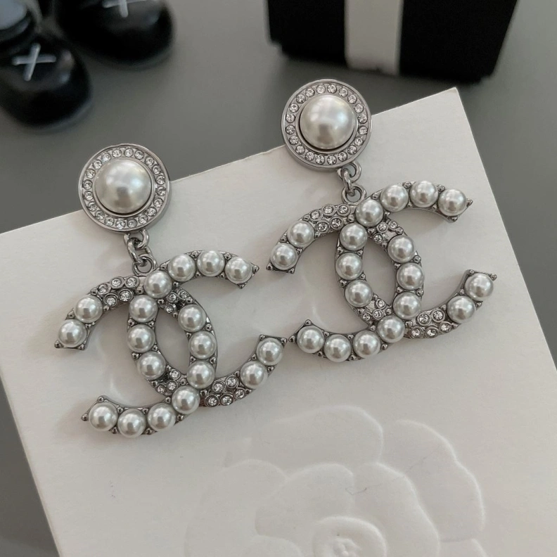 Chxnxl Earrings EyeCatching 285199