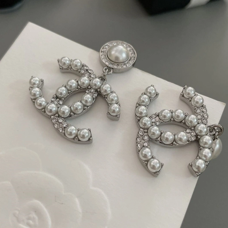 Chxnxl Earrings EyeCatching 285199
