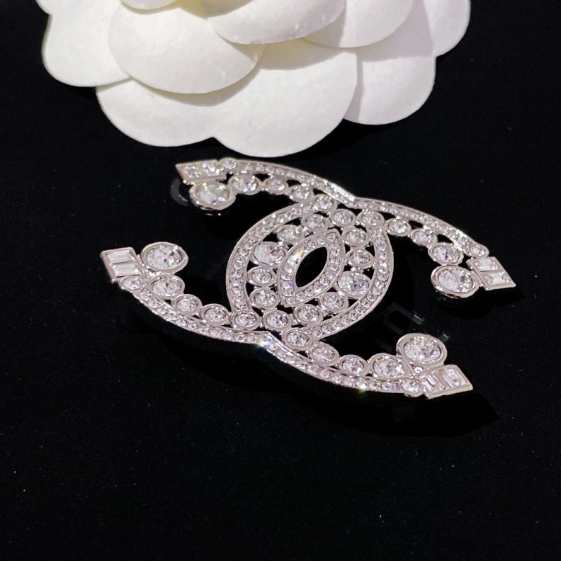 Reliable Chxnxl Brooches 284636