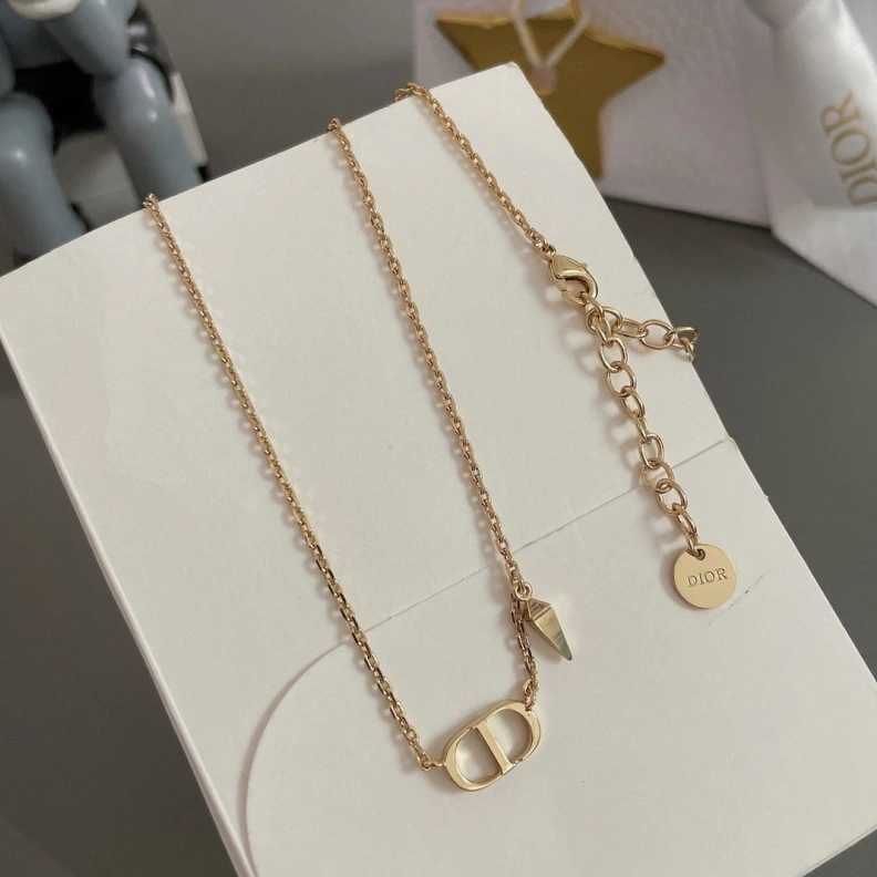 Fashionable Christian Dxxr Necklaces 293711