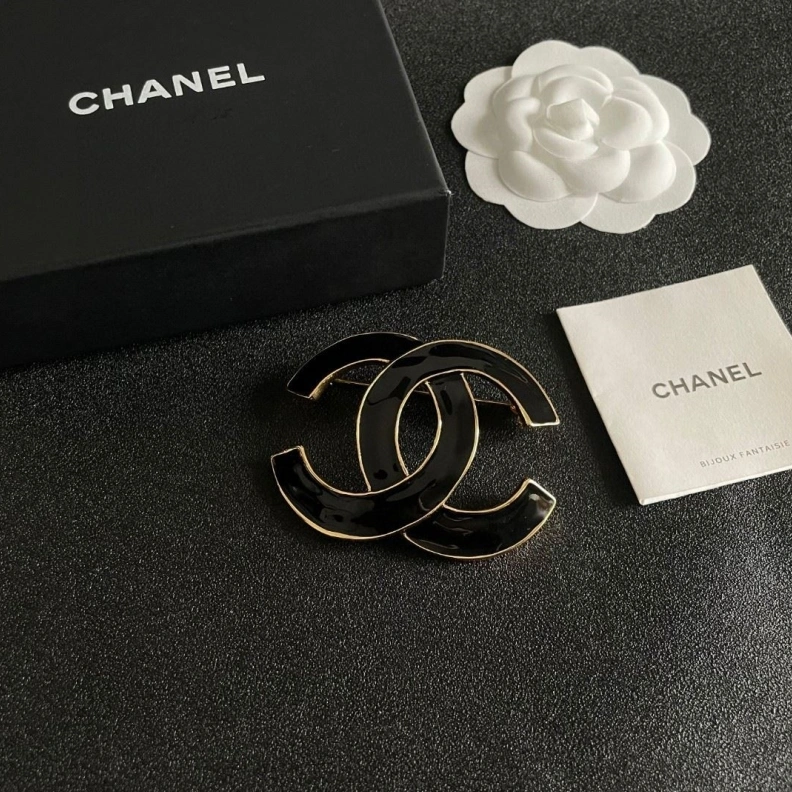 StreetReady Chxnxl Brooches 284603
