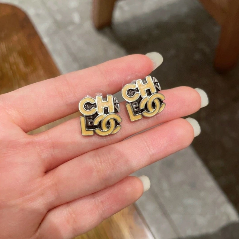Durable Chxnxl Earrings 285200