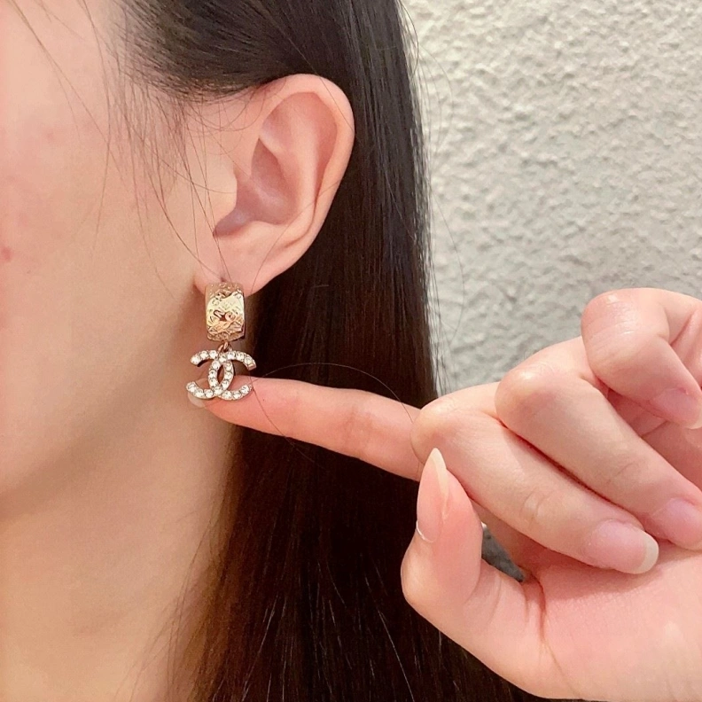 Trendy Chxnxl Earrings 285208
