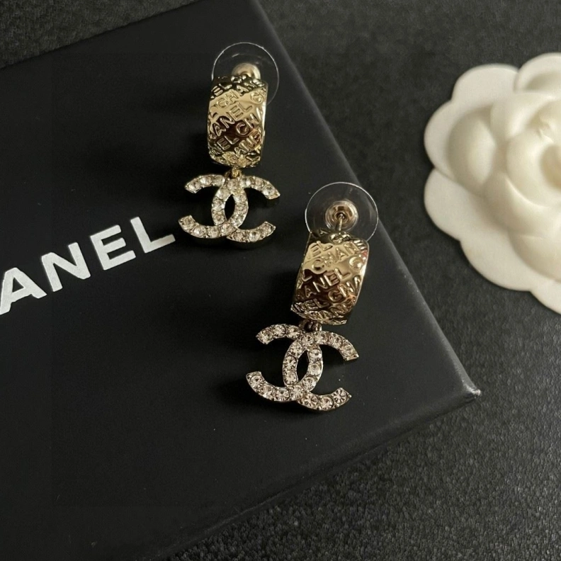 Trendy Chxnxl Earrings 285208