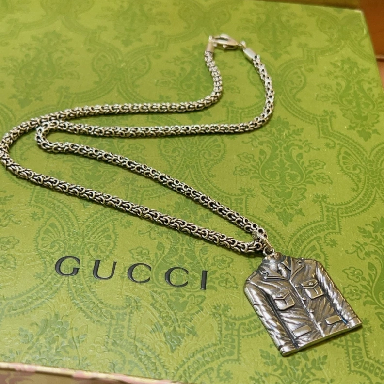 Cozy Gxccx Necklaces 303098
