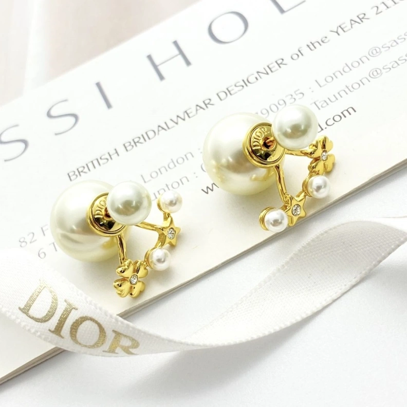 Trendsetting Christian Dxxr Earrings 293846