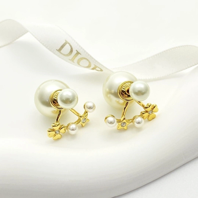 Trendsetting Christian Dxxr Earrings 293846
