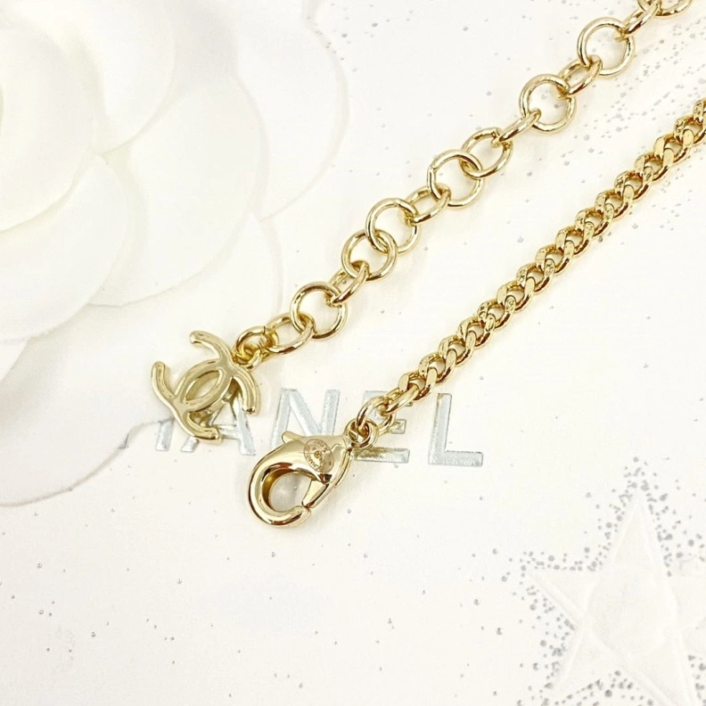 Trendy Chxnxl Necklaces 284857