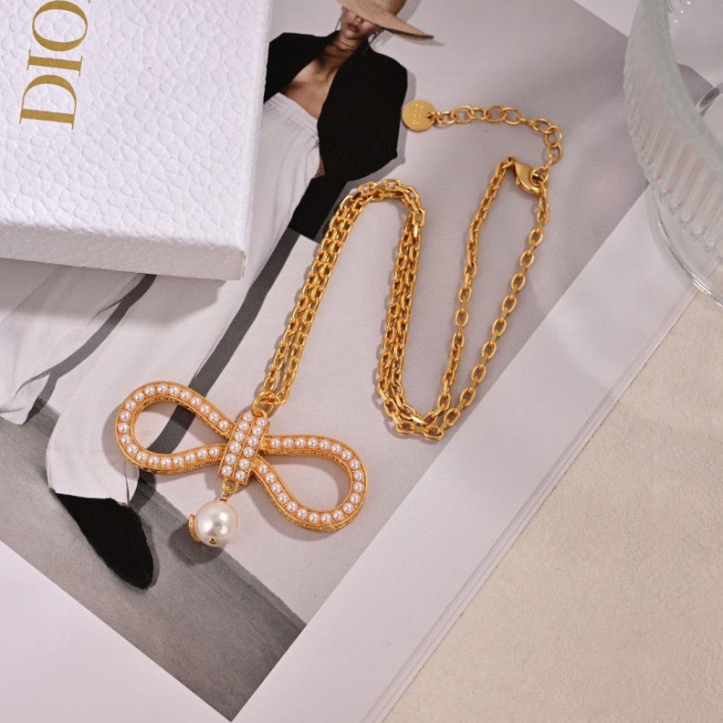 Christian Dxxr Necklaces WellDesigned 293706