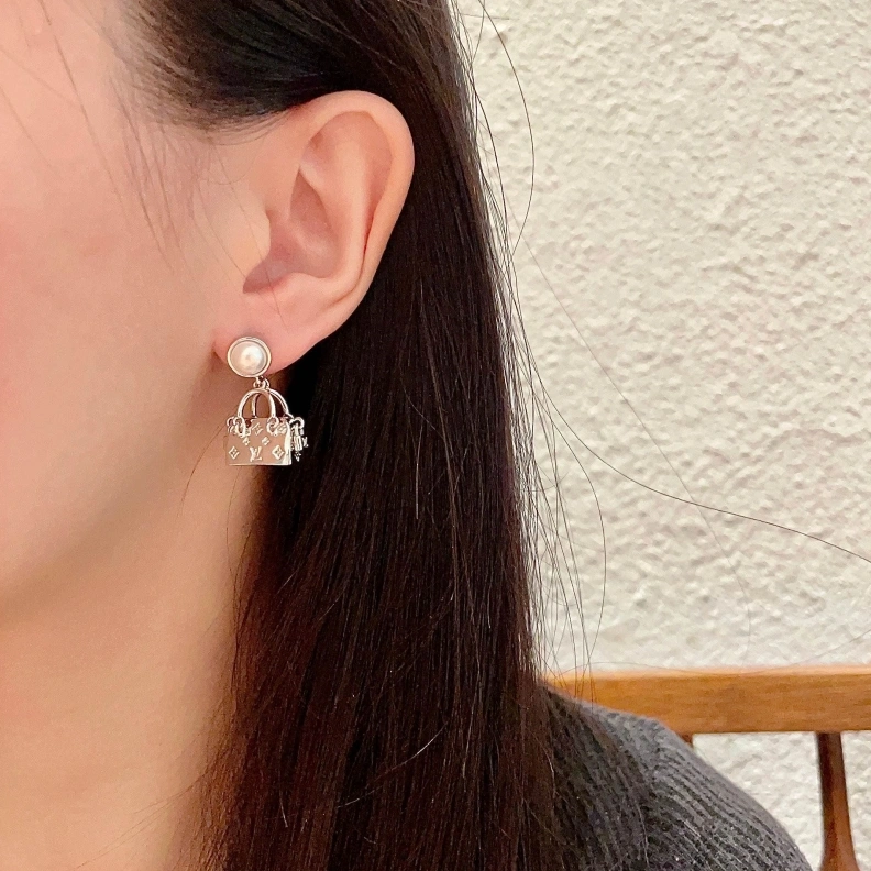 LX Earrings Breathable 308631