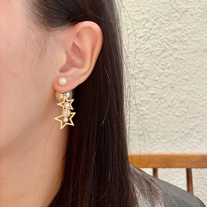 Refined Christian Dxxr Earrings 293837