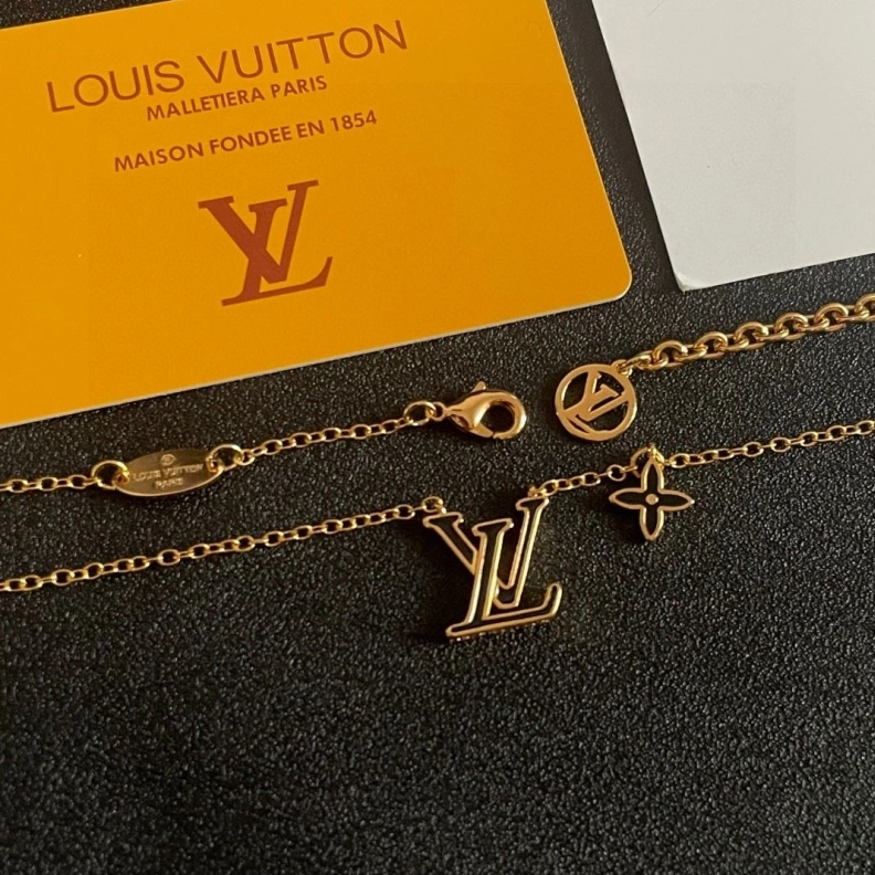 Resilient LX Necklaces 308427
