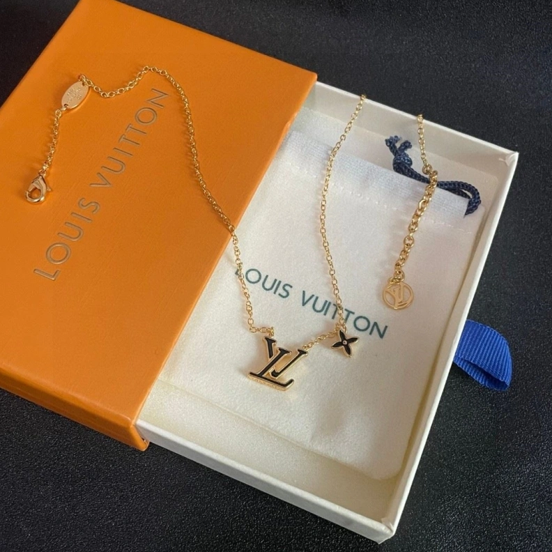 Resilient LX Necklaces 308427