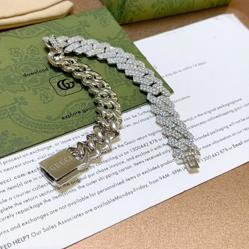 Cozy Gxccx Bracelets 303296