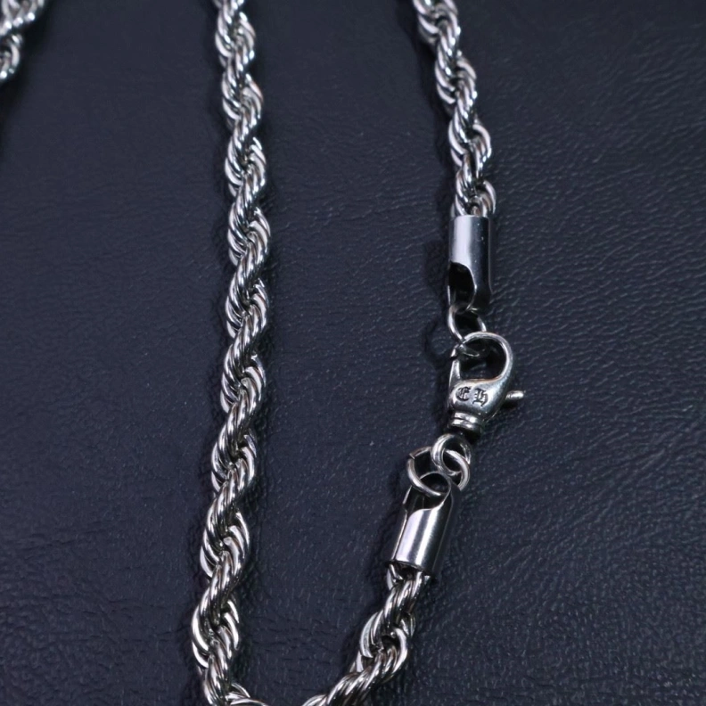 Chrxmx Hxxrts Necklaces Resilient 295770