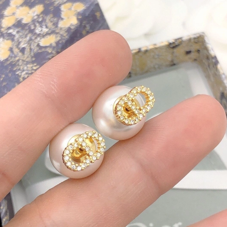 Soft Christian Dxxr Earrings 293827