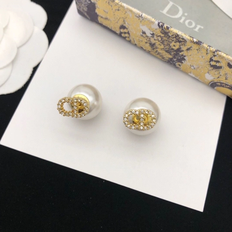 Soft Christian Dxxr Earrings 293827