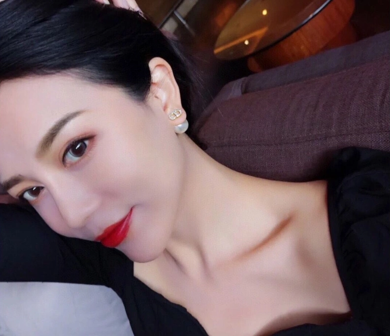 Christian Dxxr Earrings Bright 293829