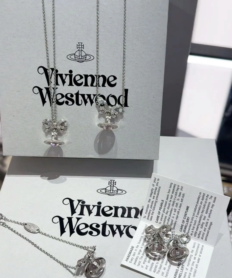 EyeCatching VIVENNE WESTWOOD 312500