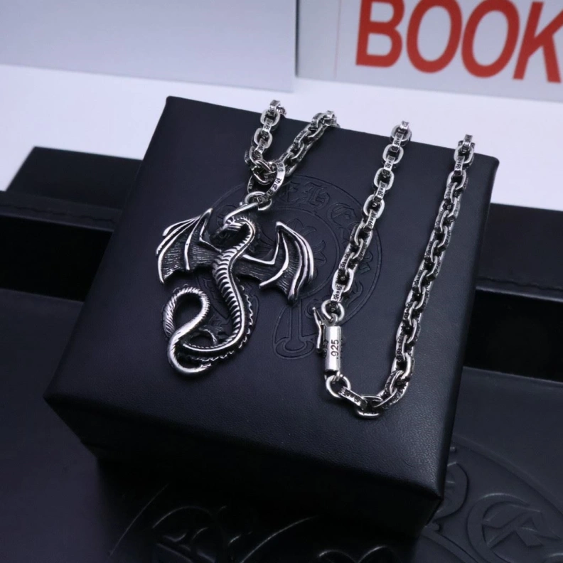 Chrxmx Hxxrts Necklaces Sophisticated 295772