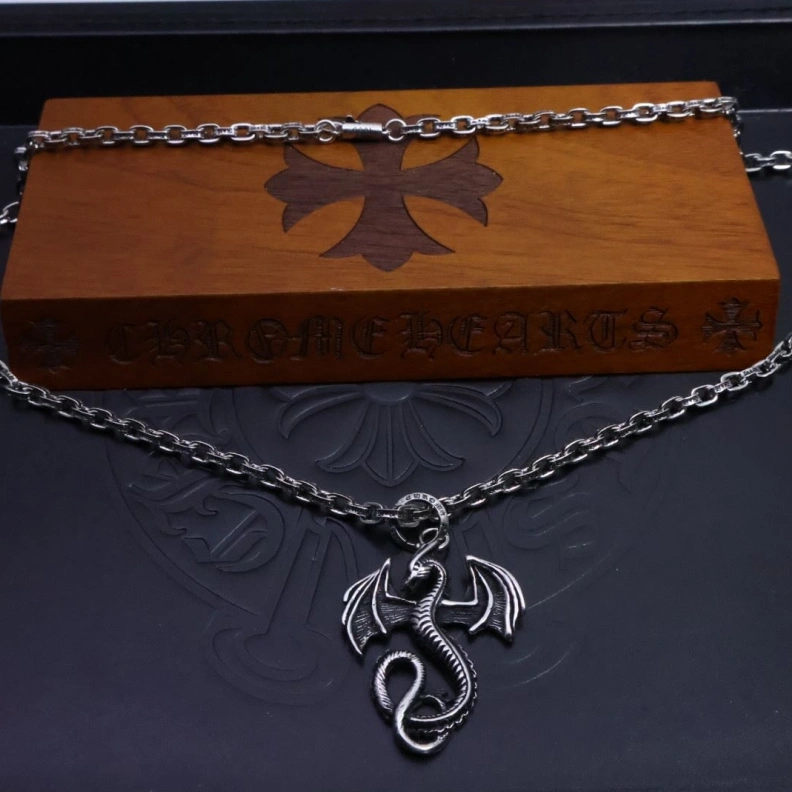 Chrxmx Hxxrts Necklaces Sophisticated 295772