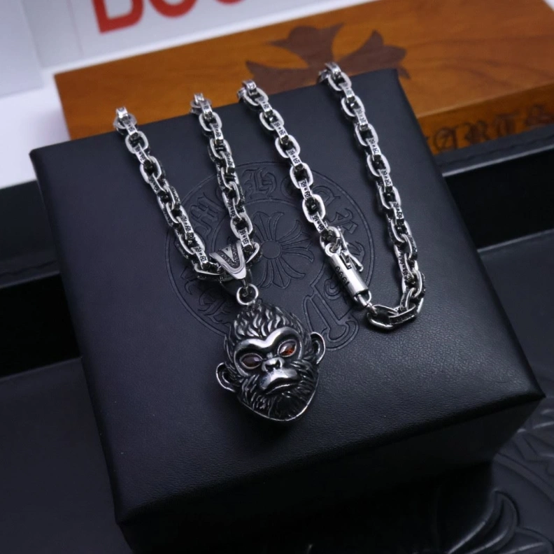 GoAnywhere Chrxmx Hxxrts Necklaces 295766