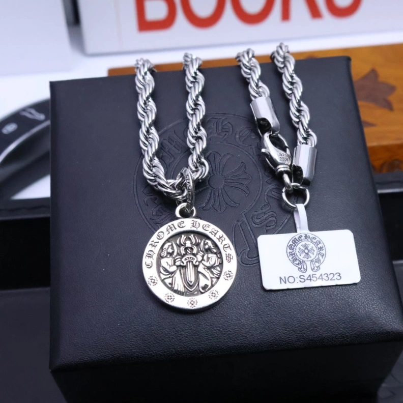 NewStyle Chrxmx Hxxrts Necklaces 295784