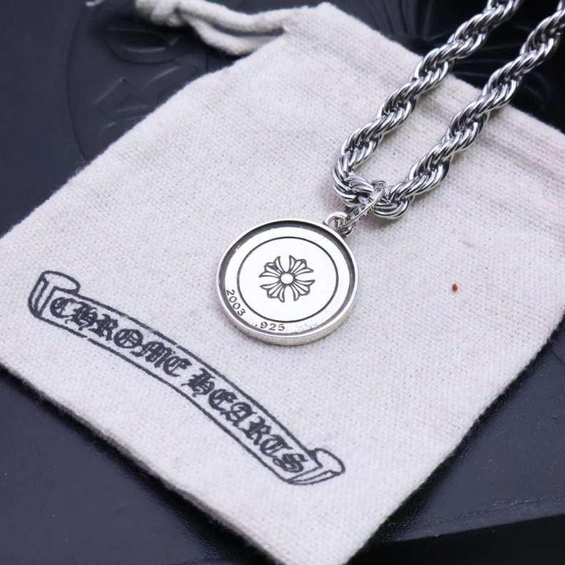 NewStyle Chrxmx Hxxrts Necklaces 295784