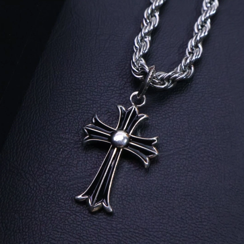 Chrxmx Hxxrts Necklaces EyeCatching 295780