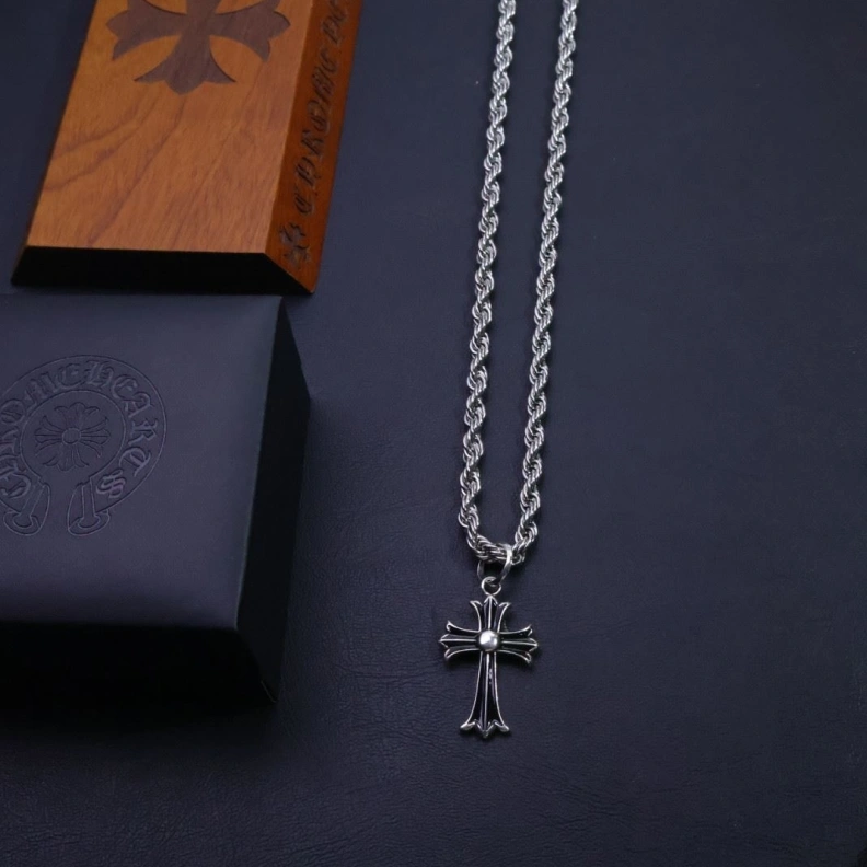 Chrxmx Hxxrts Necklaces EyeCatching 295780