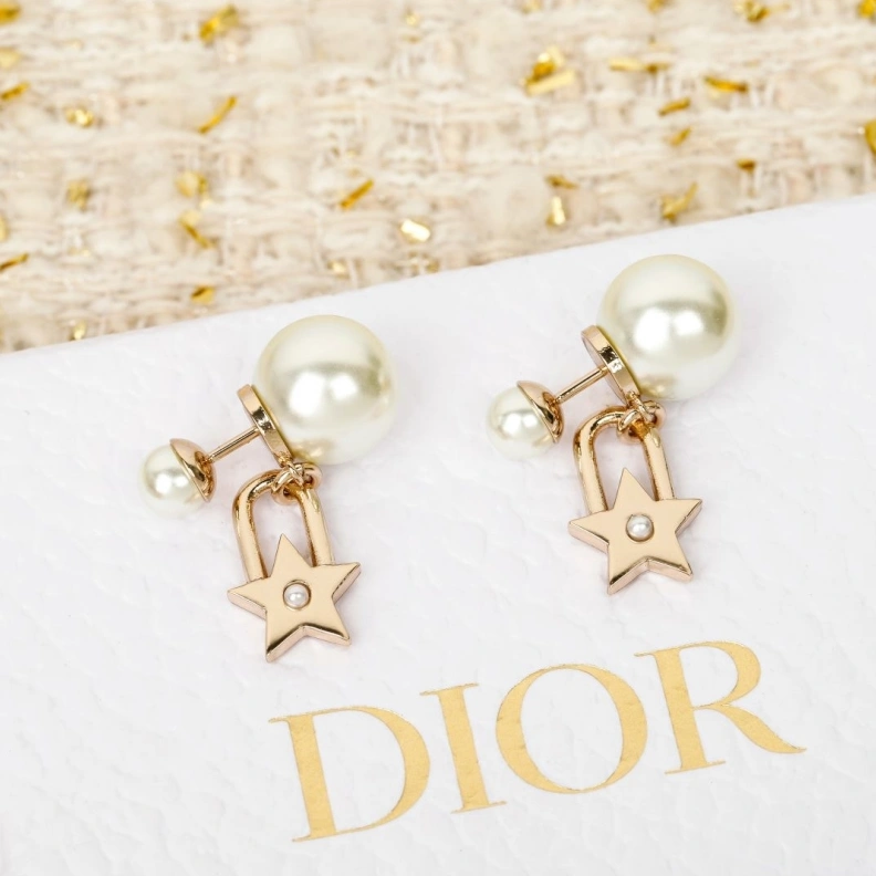 Durable Christian Dxxr Earrings 293816
