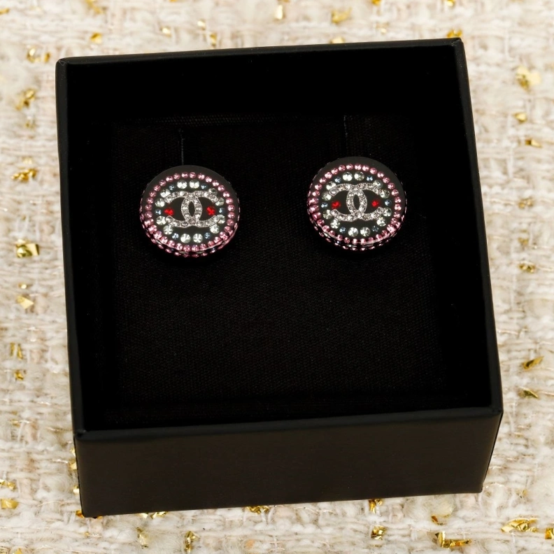 Durable Chxnxl Earrings 285170