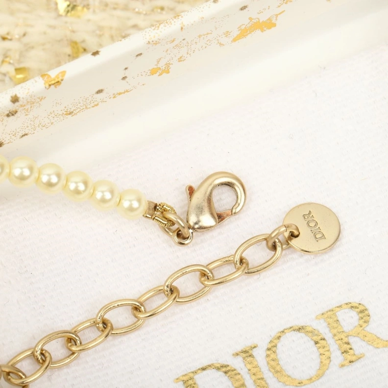 Christian Dxxr Necklaces Breathable 293701