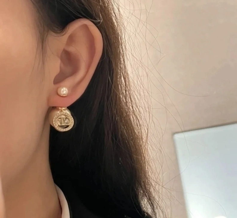 Christian Dxxr Earrings UrbanStyle 293817