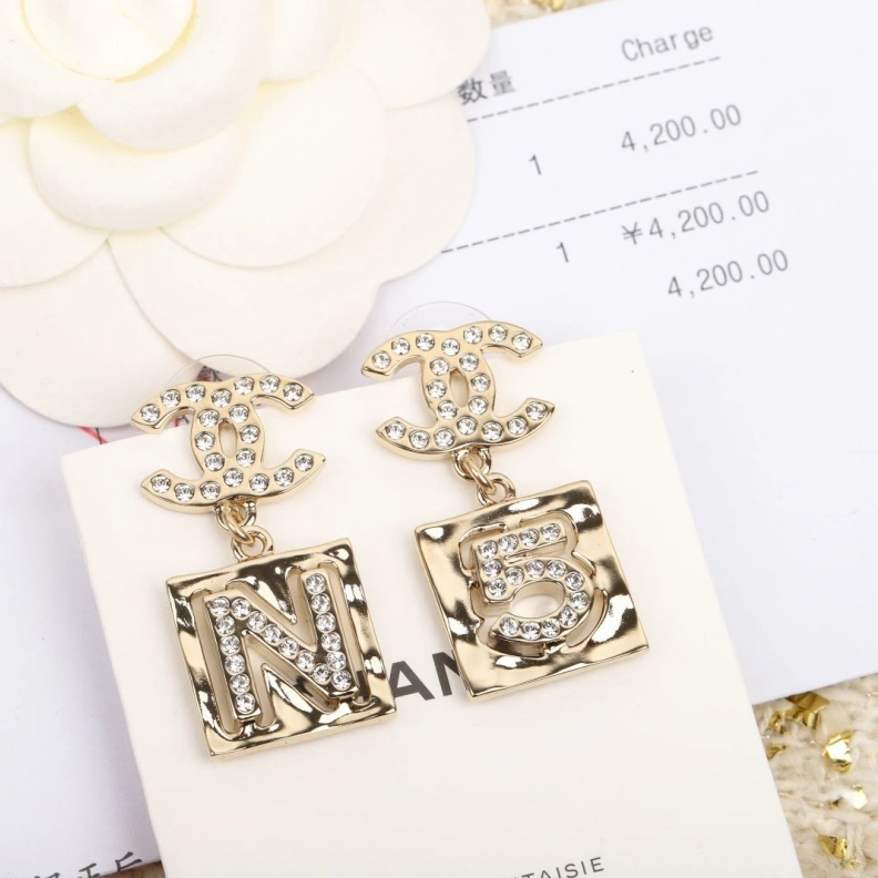 Chxnxl Earrings Bold 287496