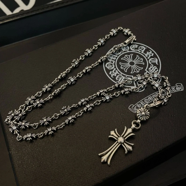 Chrxmx Hxxrts Necklaces Stylish 295745