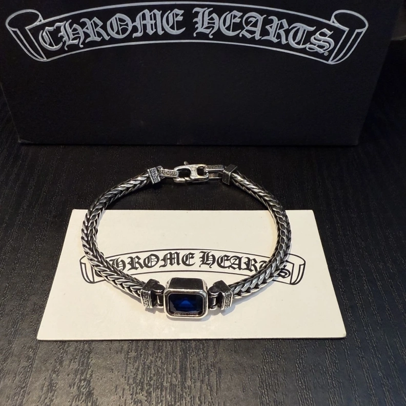 UrbanStyle Chrxmx Hxxrts Necklaces 295740