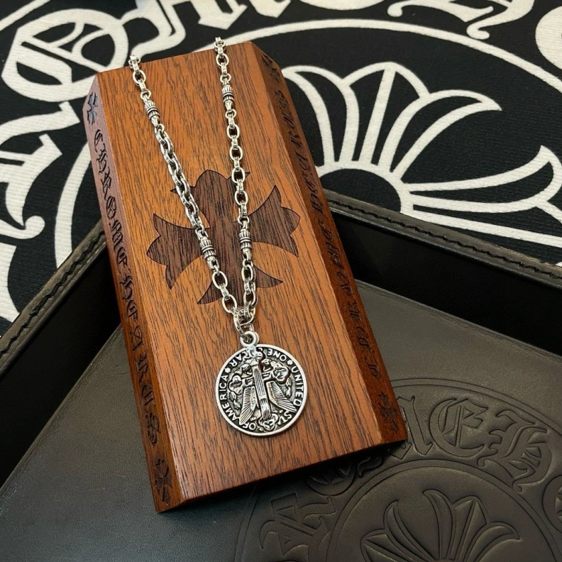 Chrxmx Hxxrts Necklaces UrbanStyle 295737