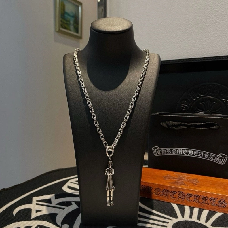 Sleek Chrxmx Hxxrts Necklaces 295738