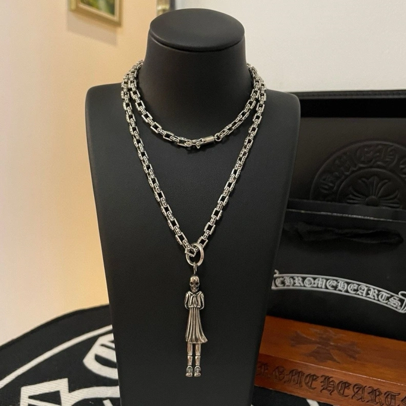 Sleek Chrxmx Hxxrts Necklaces 295738